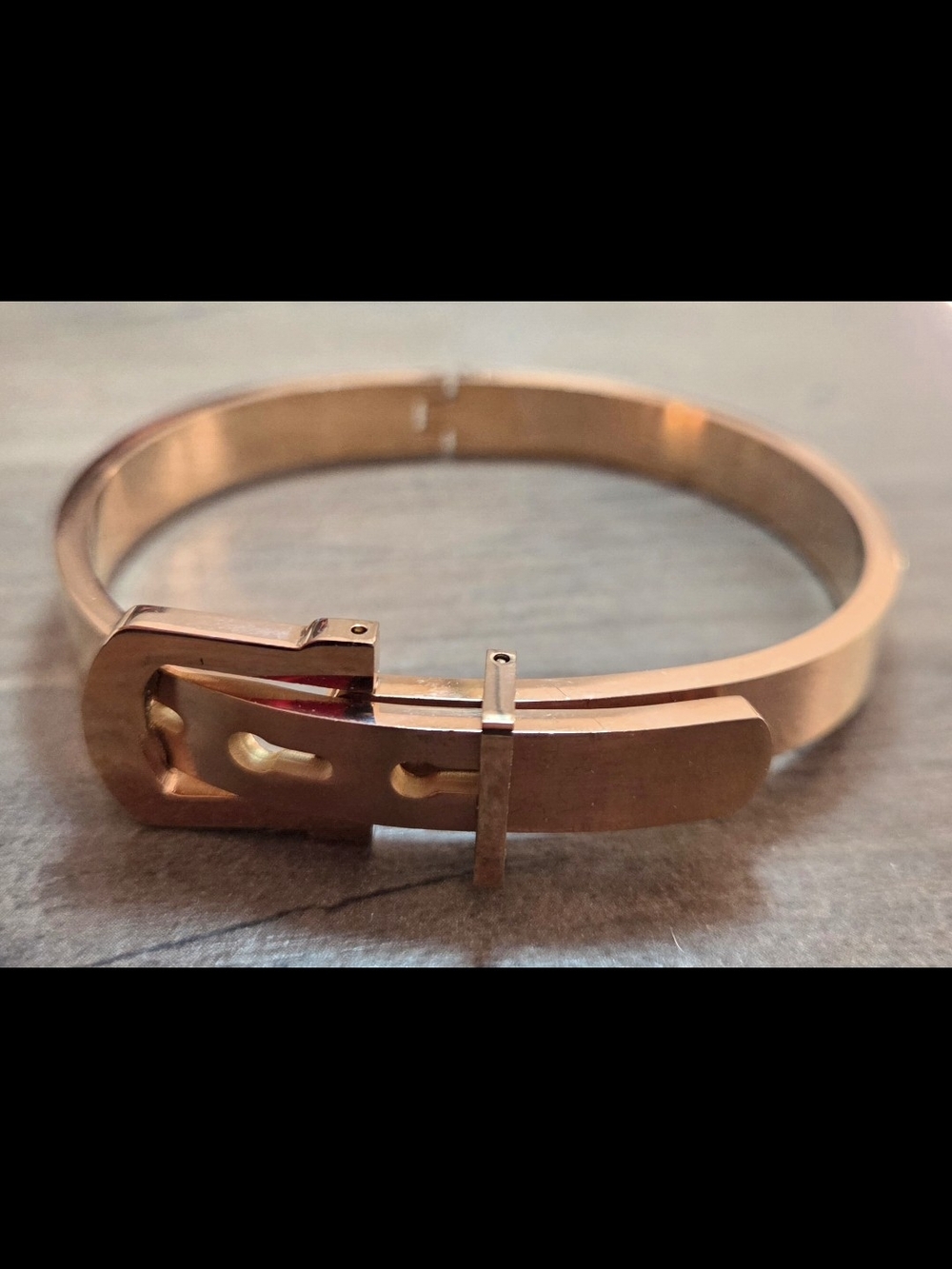 Stainless Steel Rose Gold Belt-Style Women's Bangle Bracelet